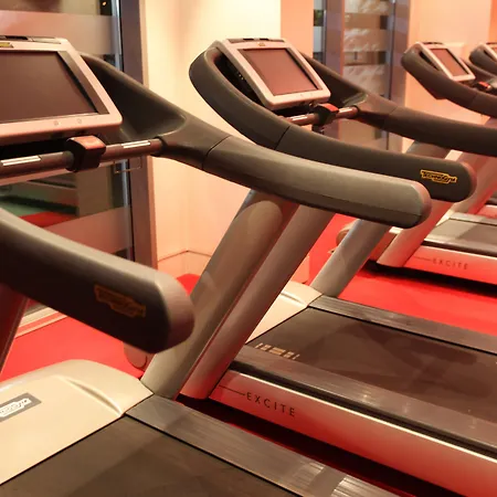 Hotell Crowne Plaza By Ihg Sofia