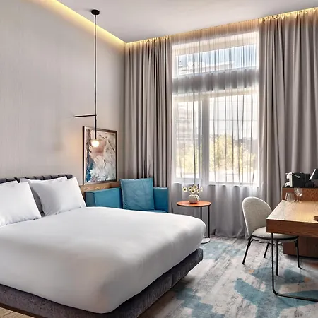Hotel Crowne Plaza By Ihg 5*