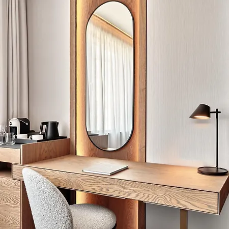 Crowne Plaza By Ihg Hotel Sofia