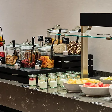 Hotel Crowne Plaza By Ihg Sofia