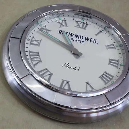 Crowne Plaza By Ihg ホテル