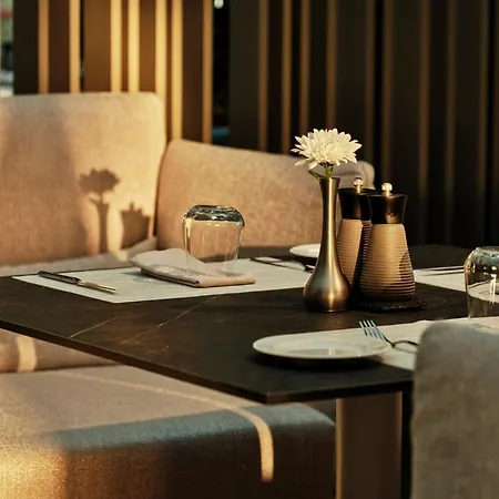 Crowne Plaza By Ihg София