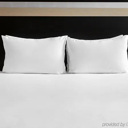 Crowne Plaza By Ihg Ξενοδοχείο