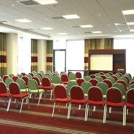 Crowne Plaza By Ihg 5*