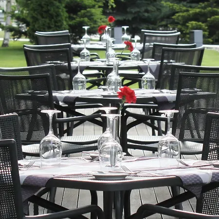 Hotel Crowne Plaza By Ihg 5*