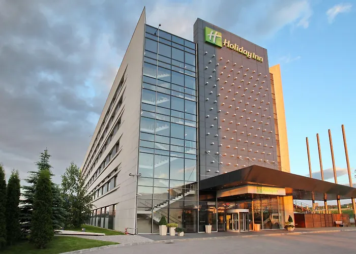 Crowne Plaza By Ihg Hotel 5*