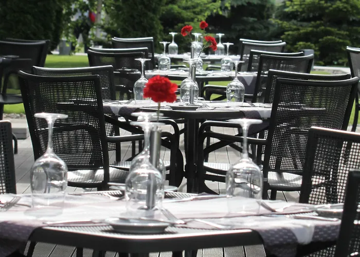 Crowne Plaza By Ihg 5*