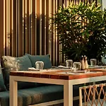 Crowne Plaza By Ihg Hotel
