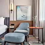 Crowne Plaza By Ihg 5*