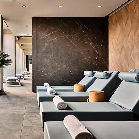 Hotel Crowne Plaza By Ihg 5*