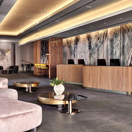 Hotel Crowne Plaza By Ihg