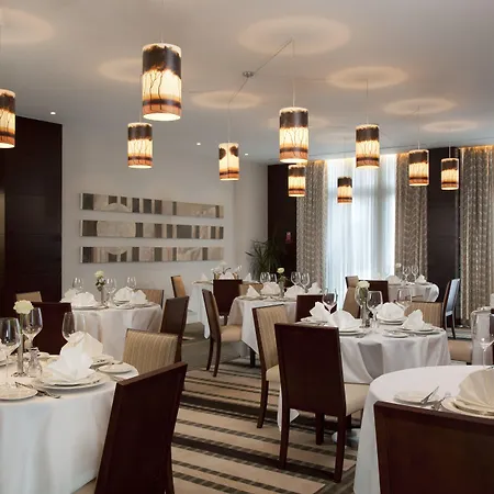 Crowne Plaza By Ihg ホテル 5*