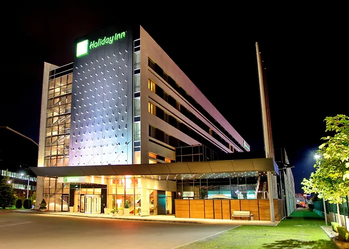 מלון Crowne Plaza By Ihg