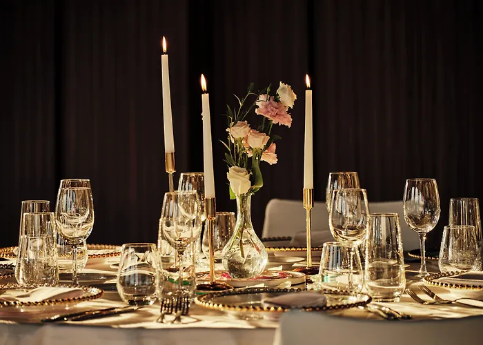 מלון Crowne Plaza By Ihg סופיה